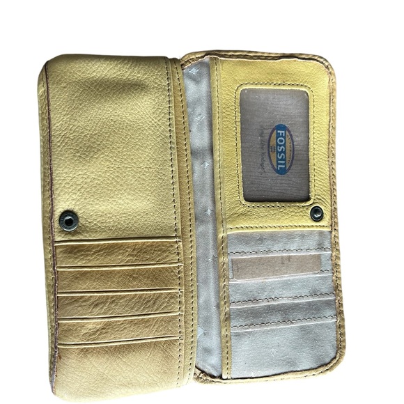 Fossil Yellow And Multi Color Striped Leather Card and Zipper Closure Wallet - Picture 6 of 11